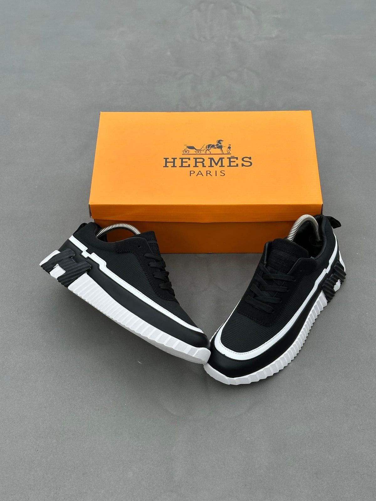 Baskets Hermès Bouncing Blanc Noir