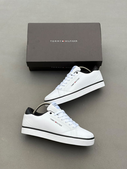 Tommy Hilfiger Baskets Basses TH Hi Vulc Core Low En Blanc