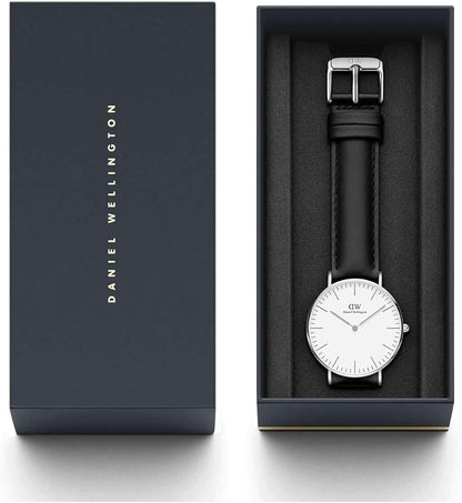 Montre analogique Daniel Wellington Bracelet Noir Fond Blanc