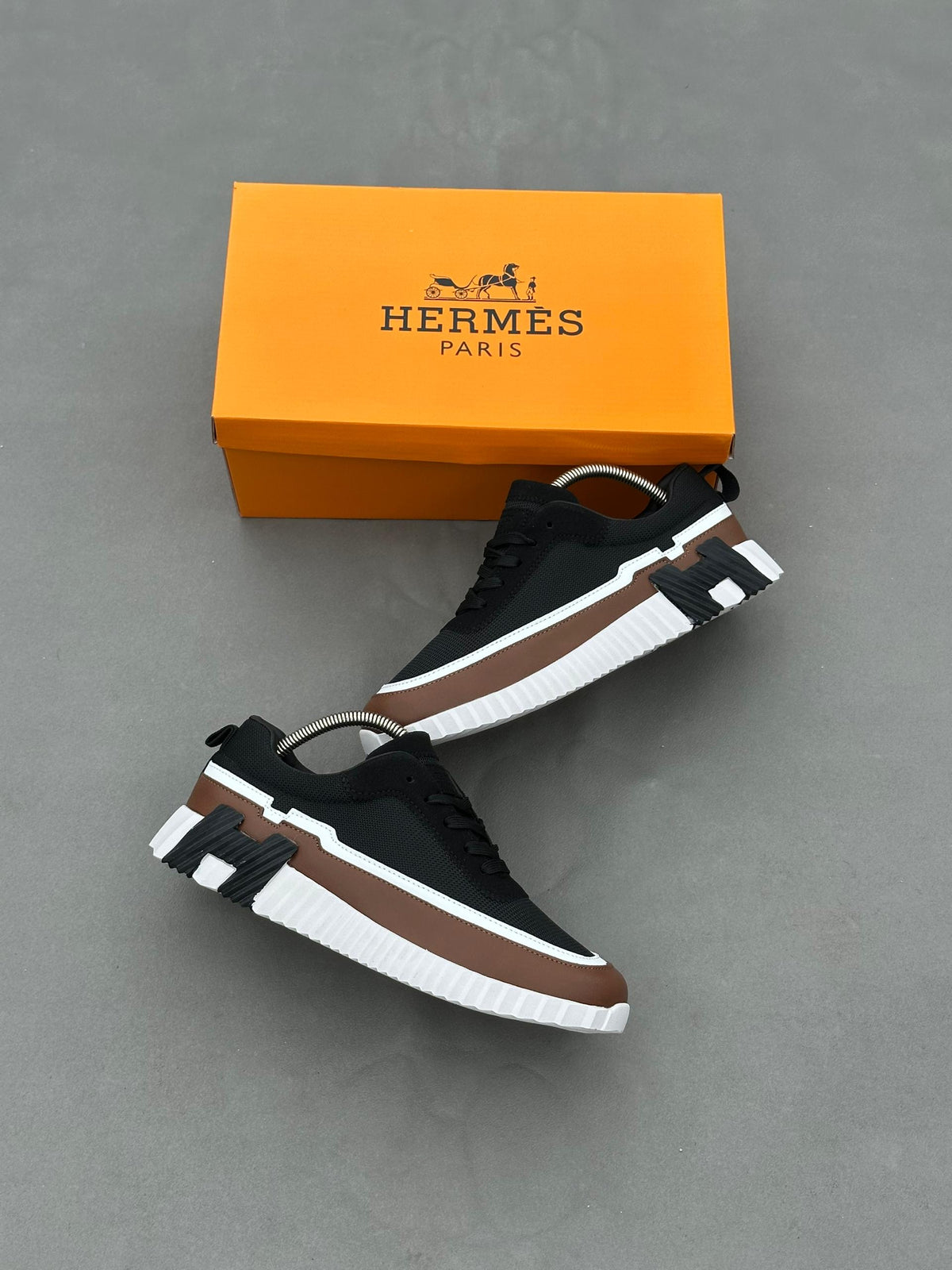 Baskets Hermès Bouncing Noir Marron