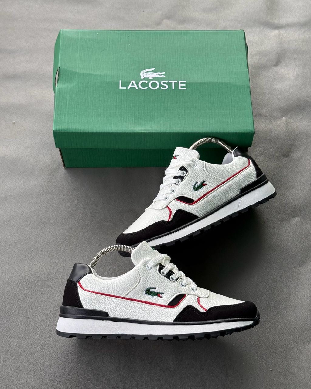 Chaussure Lacoste – Design Premium, Confort Urbain et Style Haut de Gamme