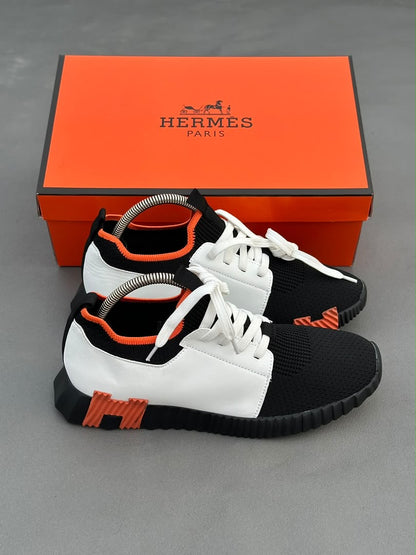 Baskets Hermès à enfiler Depart Blanc Noir Semelle Blanche