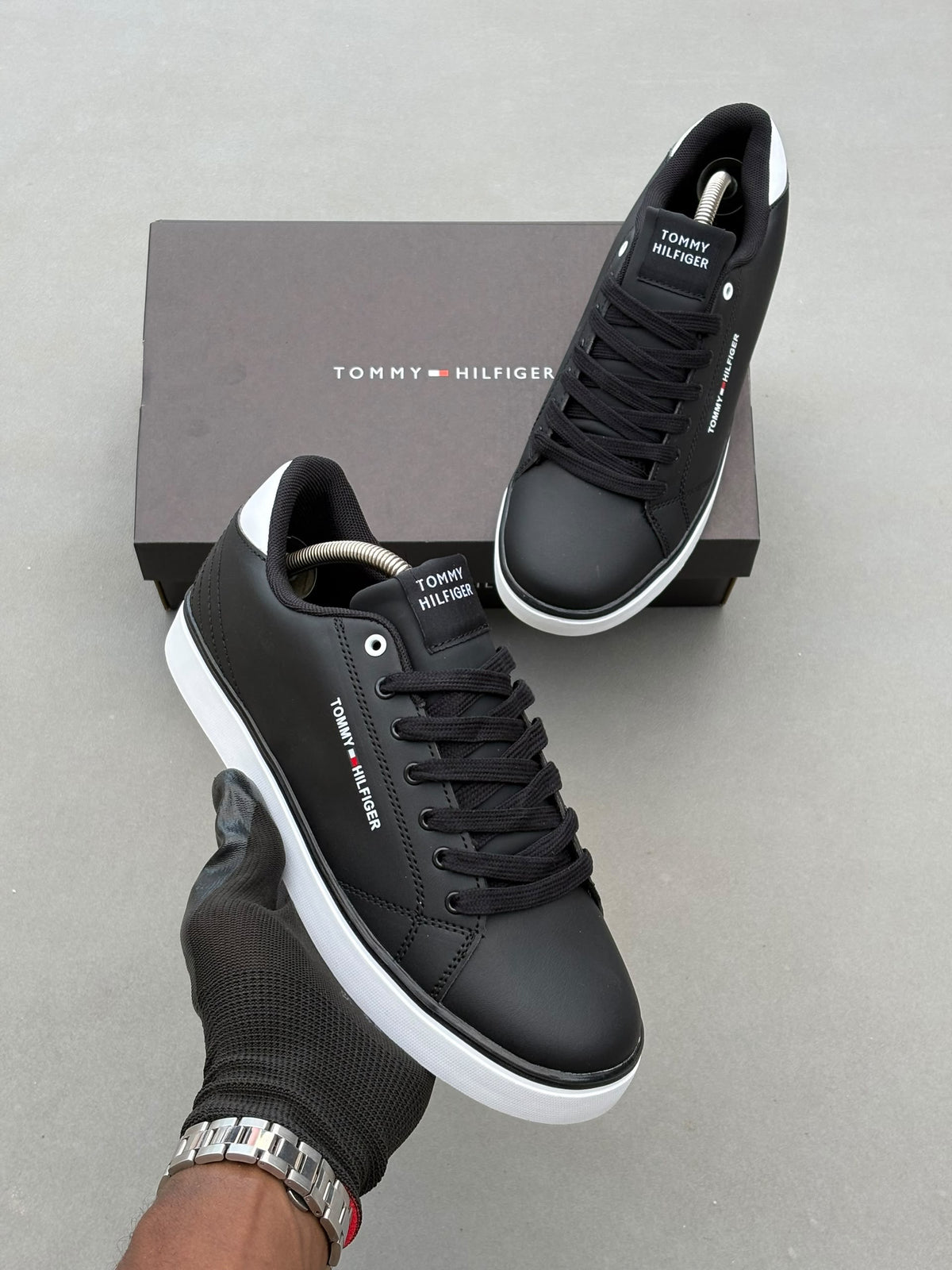 Tommy Hilfiger Baskets Basses TH Hi Vulc Core Low En Noir